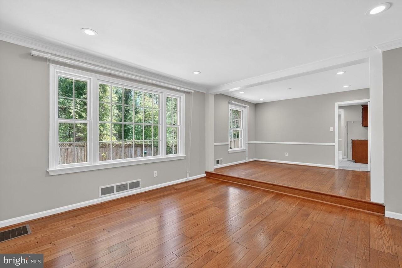 5109 Blue Ridge Ave - Photo 4 of 30