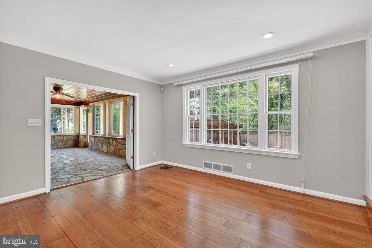 5109 Blue Ridge Ave - Photo 6 of 30