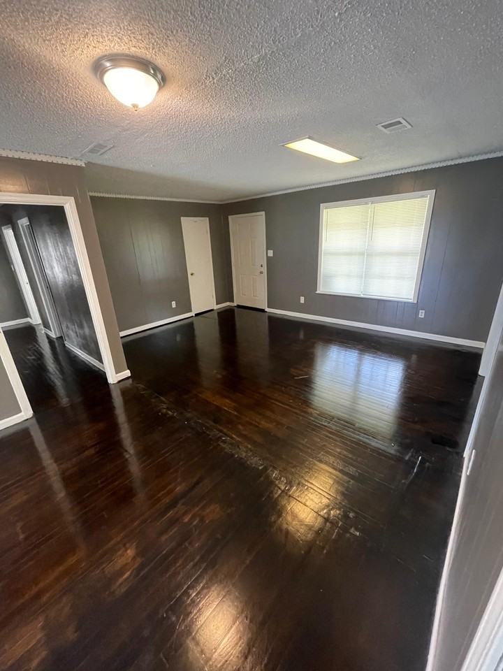 4945 Clearbrook Cv #1 - Photo 3 of 8