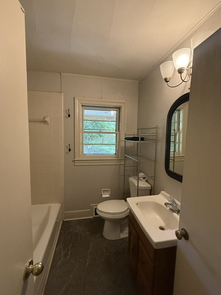 2312 N Centennial St #1 - Photo 7 of 7