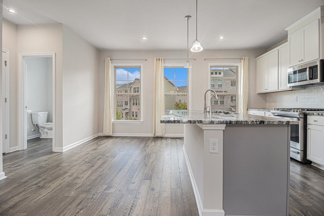 3497 Hidden Valley Cir #1 - Photo 5 of 24