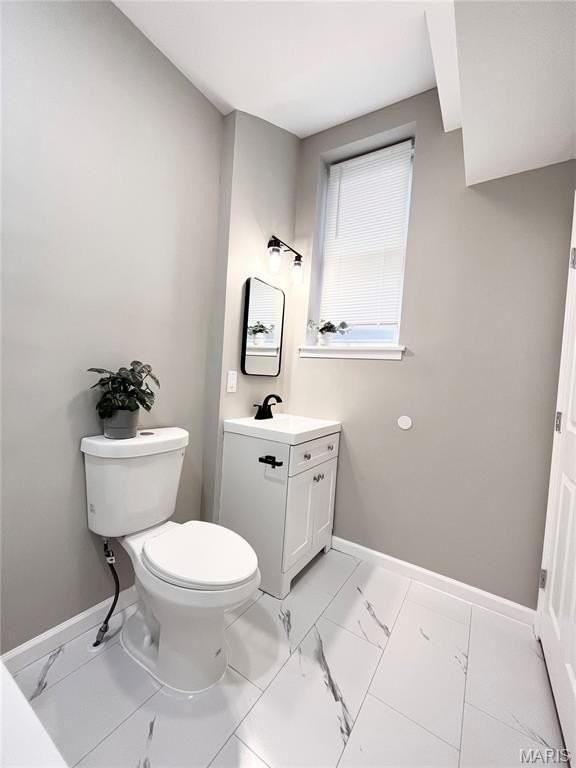 3318 Illinois Ave #2F - Photo 3 of 20