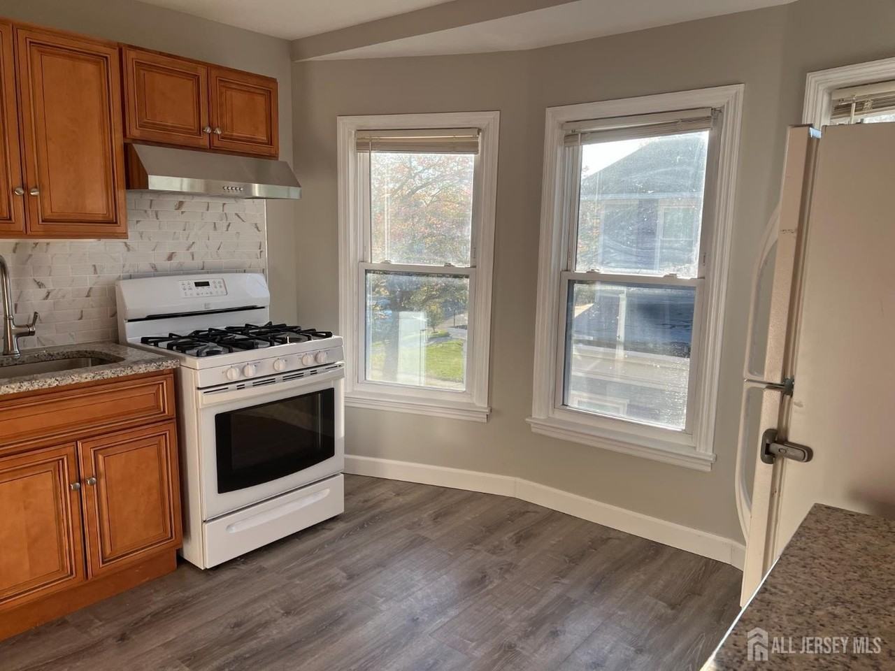 104 W High St #FL2 - Photo 5 of 14