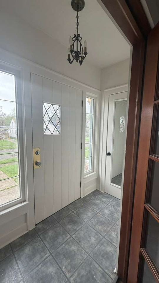 10006 Plymouth Ave #1 - Photo 4 of 16