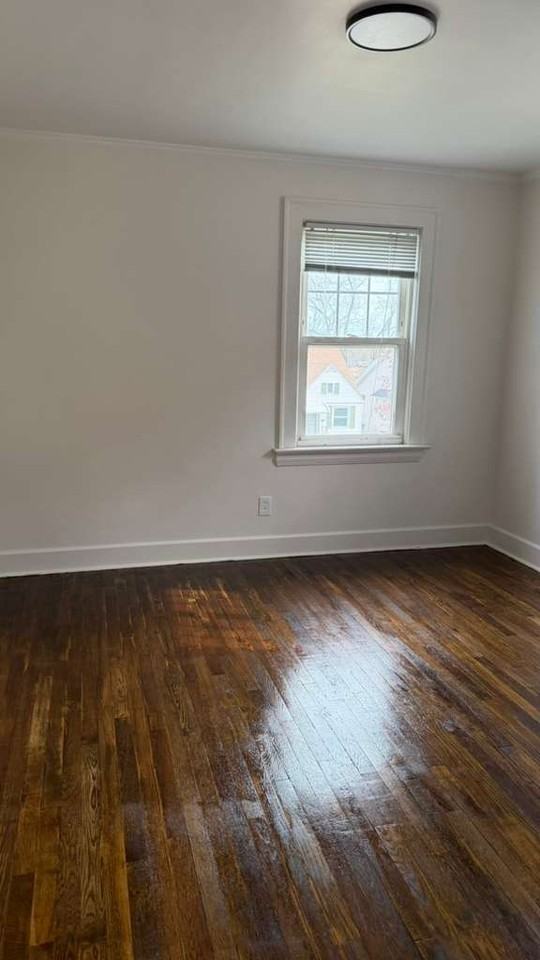 10006 Plymouth Ave #1 - Photo 5 of 16