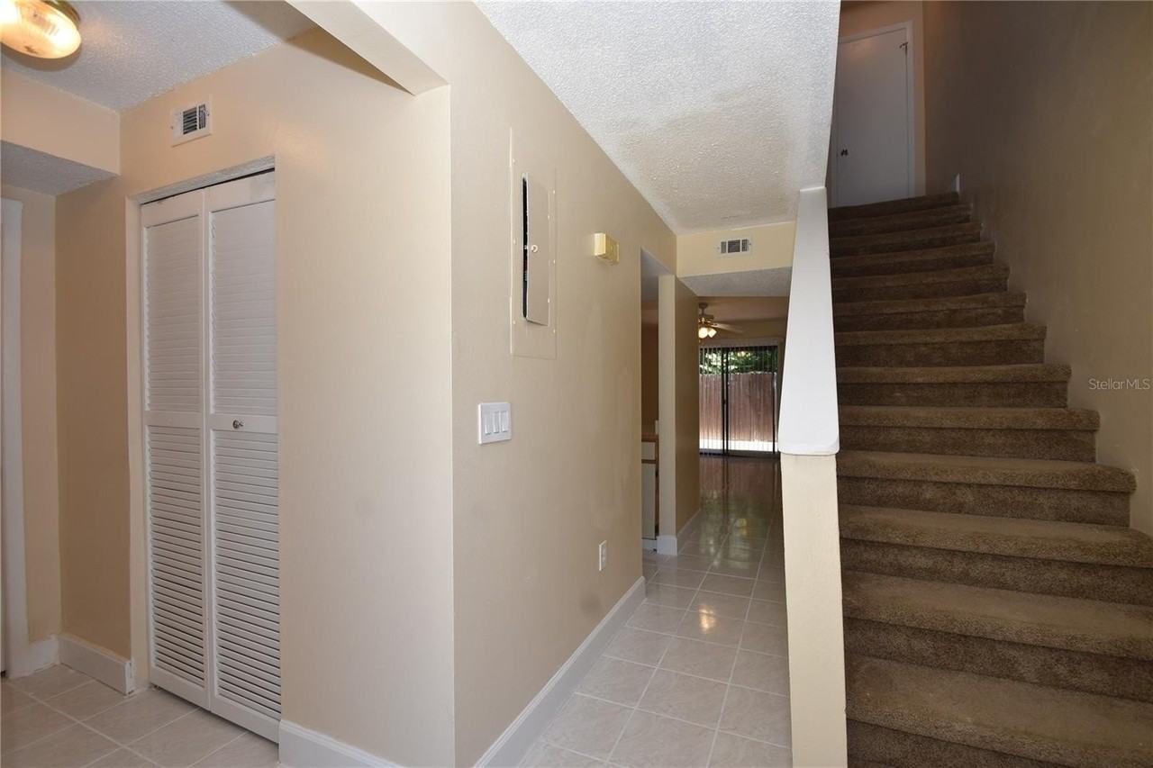 15 Florida Park Dr #6 - Photo 3 of 37