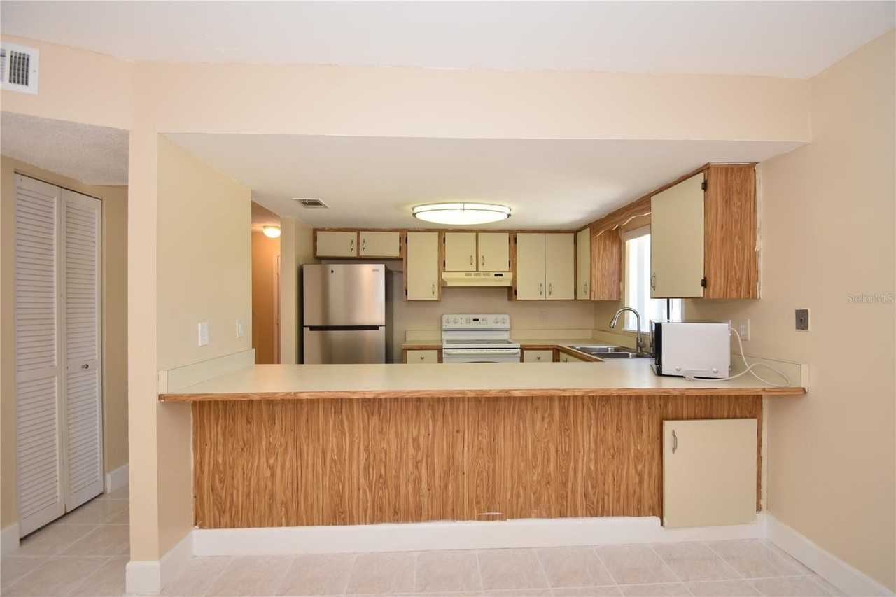 15 Florida Park Dr #6 - Photo 6 of 37