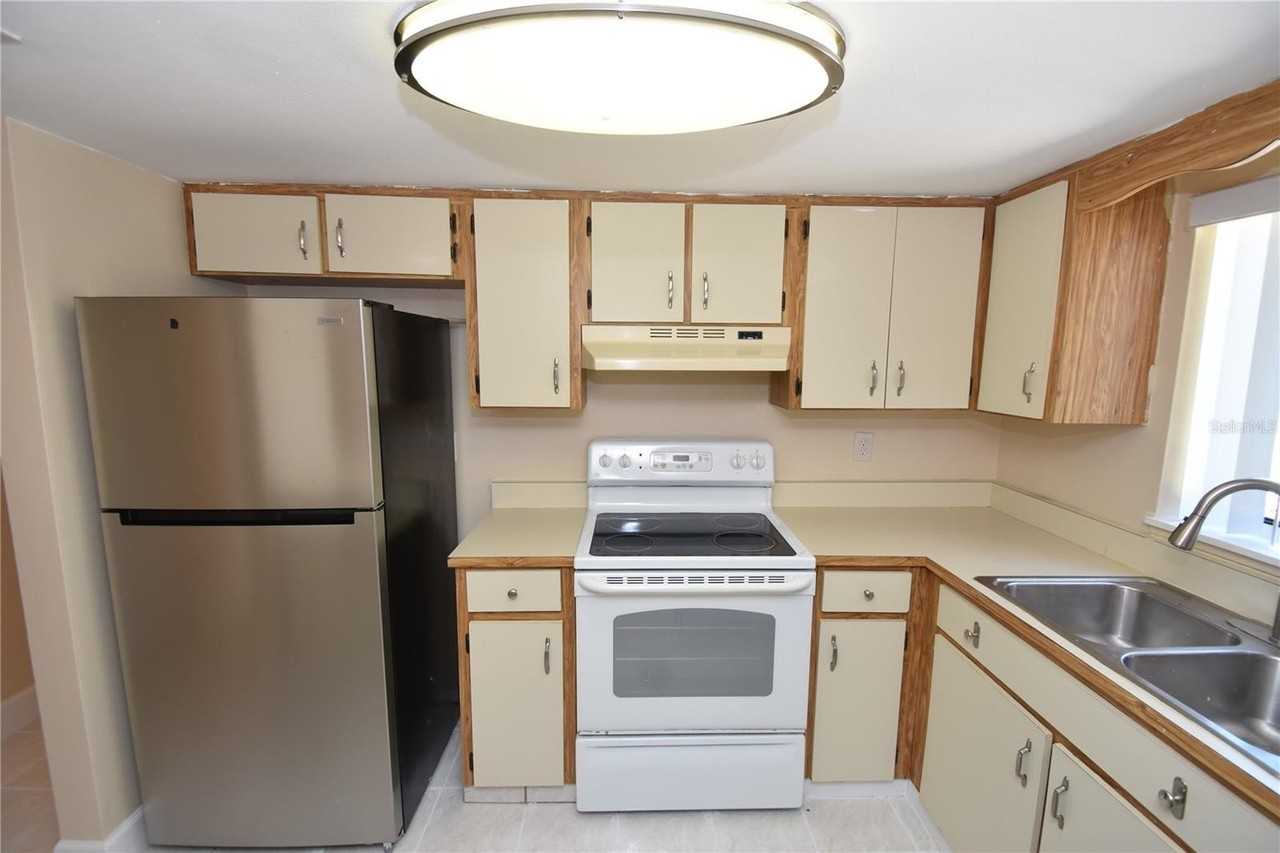 15 Florida Park Dr #6 - Photo 7 of 37