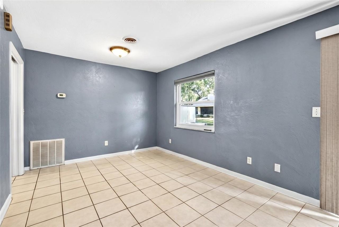 2622 Sw 35th Ave - Photo 5 of 16