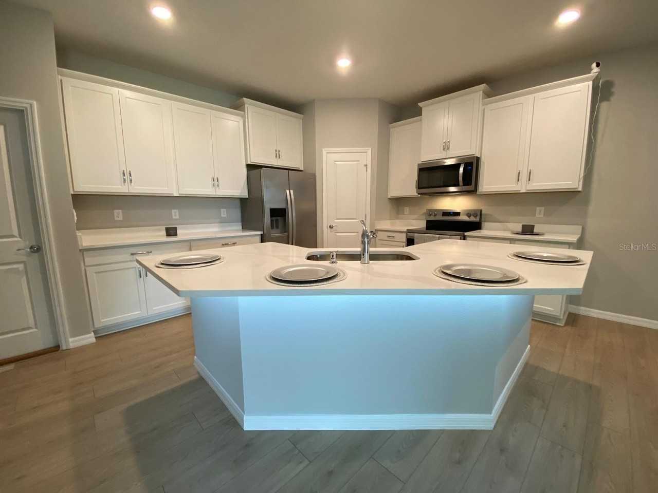 4005 Westwood Fields Loop #4005 - Photo 4 of 34