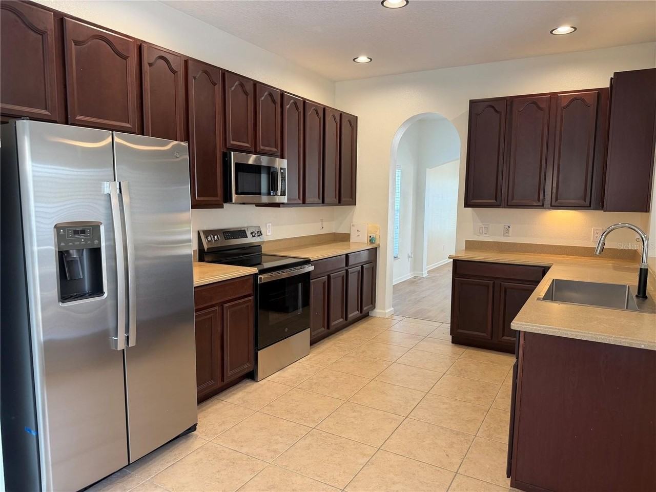 11939 Citruswood Dr - Photo 5 of 21