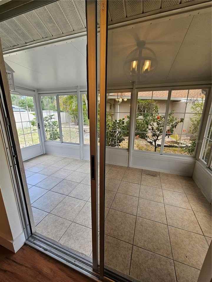 659 N Jefferson Ave #659 - Photo 7 of 22