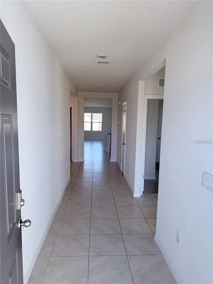 5653 Winona Dr - Photo 3 of 19