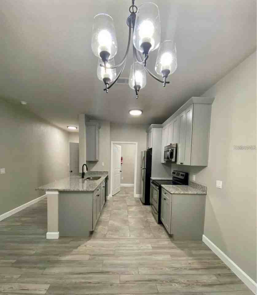 3011 Hemingway Cir #3011 - Photo 7 of 23