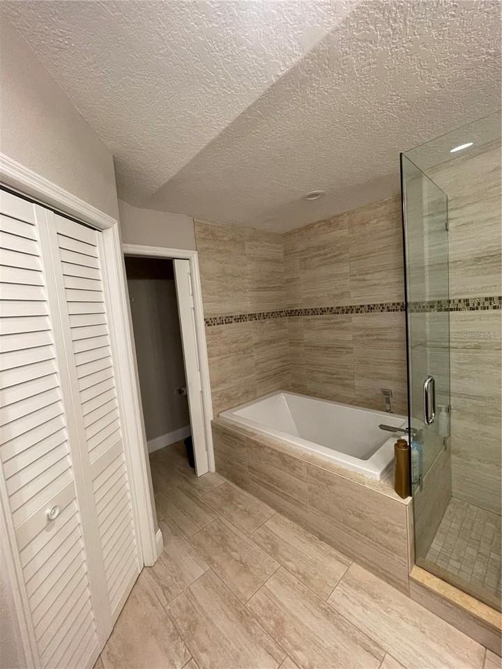 1450 Mahogany Ln - Photo 7 of 12