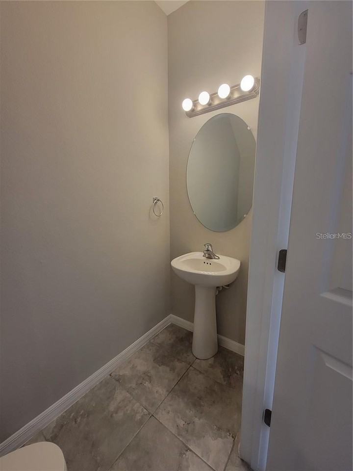 7113 Grand Elm Dr - Photo 4 of 17