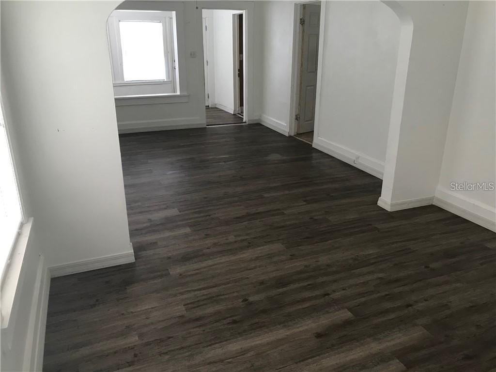 1933 47th St S - Photo 4 of 9