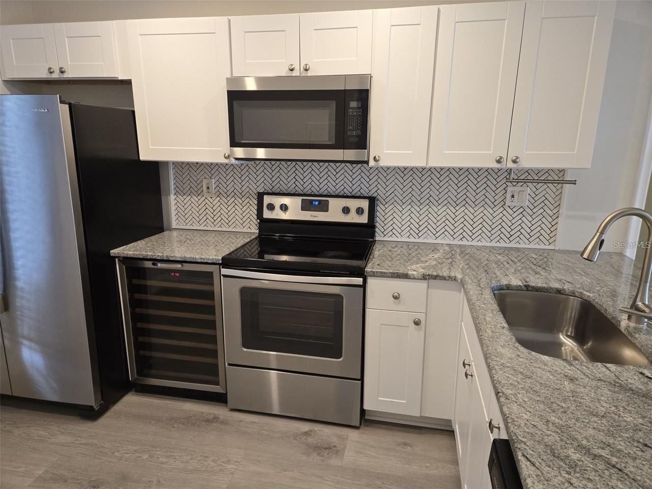 6218 Palma Del Mar Blvd S #213 - Photo 2 of 13
