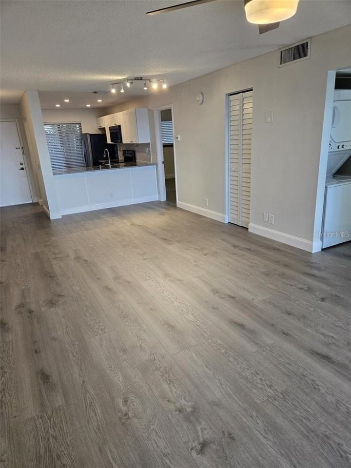 6218 Palma Del Mar Blvd S #213 - Photo 5 of 13