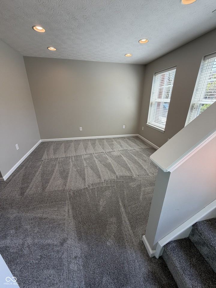 6305 Schooler Dr - Photo 7 of 45