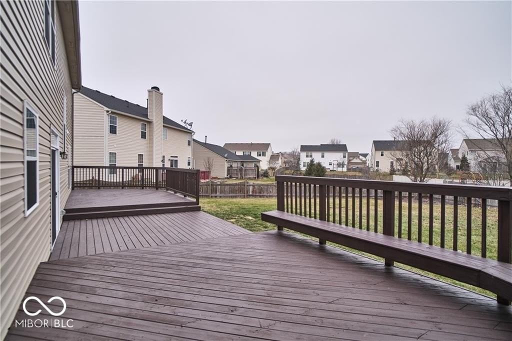 11080 Mcdowell Dr - Photo 4 of 50