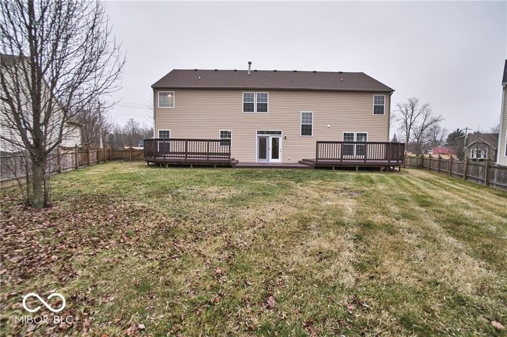 11080 Mcdowell Dr - Photo 6 of 50