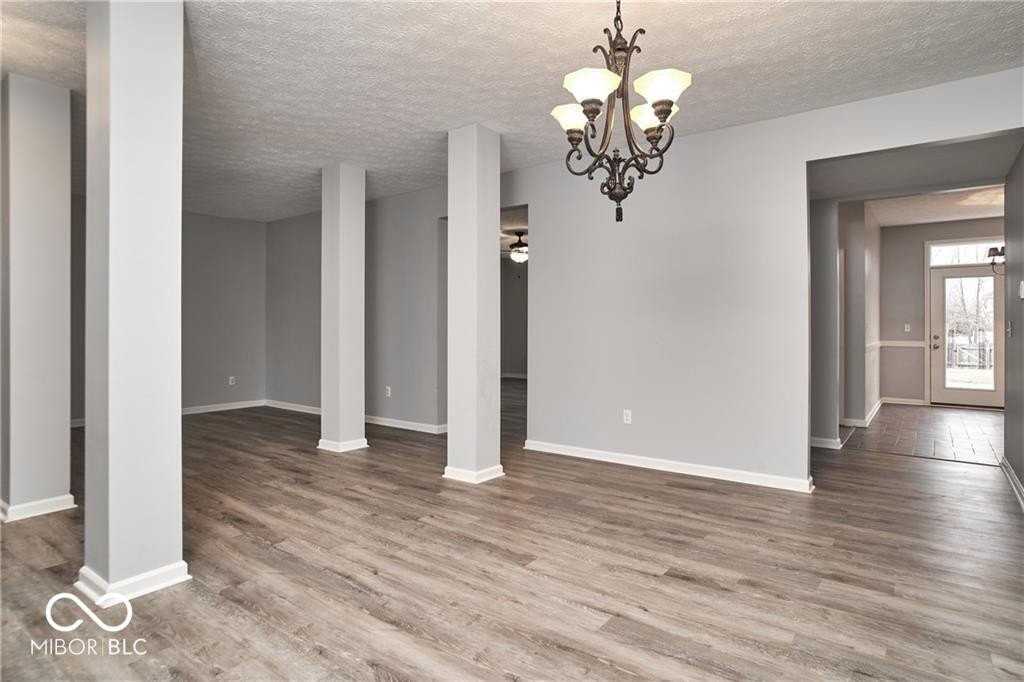 11080 Mcdowell Dr - Photo 7 of 50