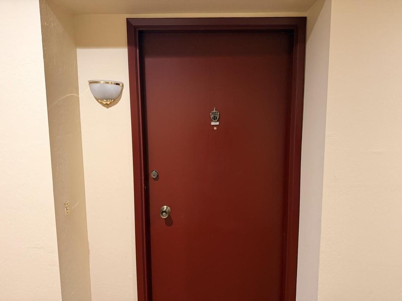 200 Elm St - Photo 4 of 20