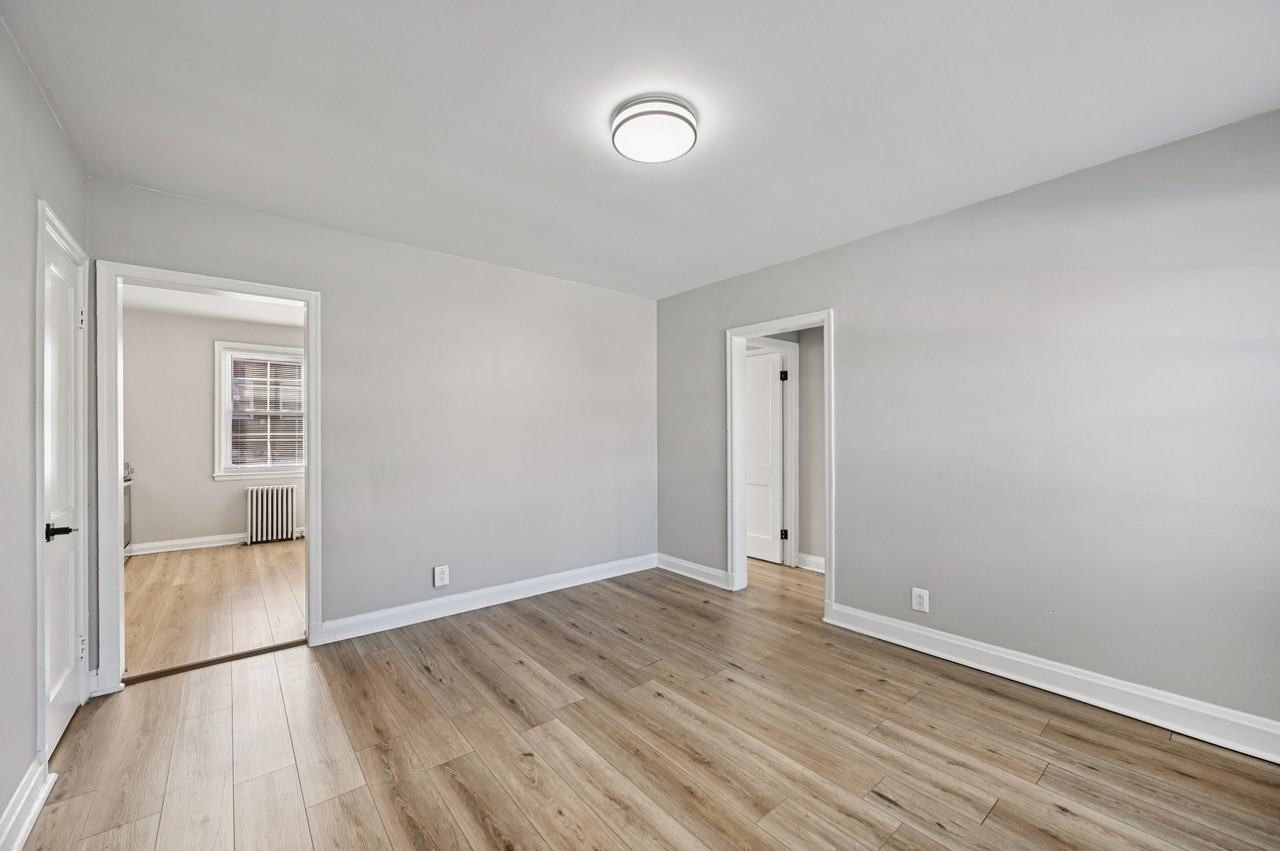 Baybrook Village Apartments - Photo 6 of 22