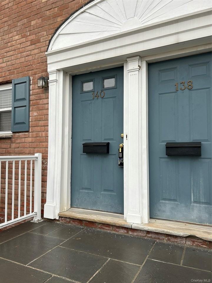 140 Meyer Oval #140 - Photo 3 of 12