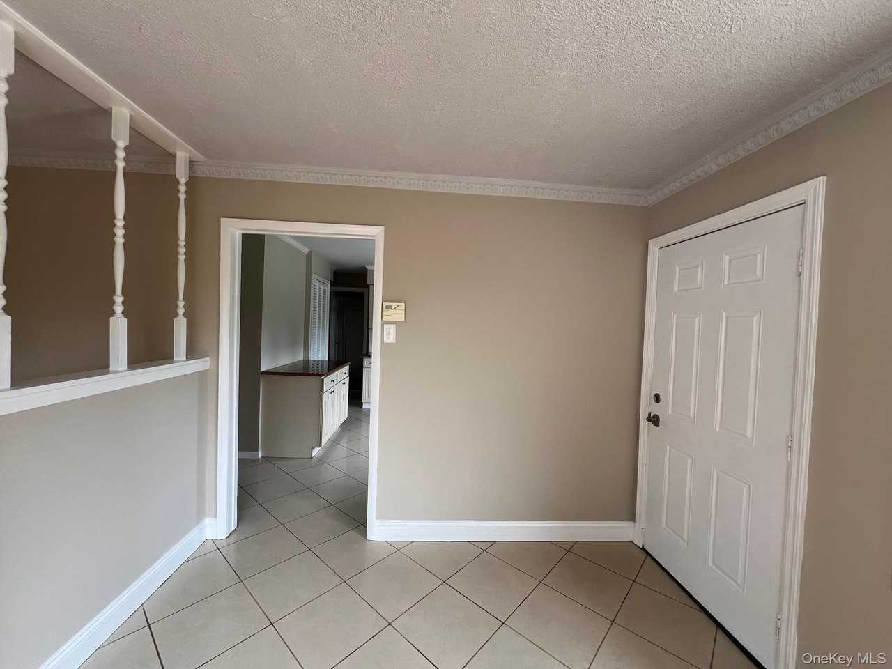 51 Friendly Rd - Photo 4 of 14