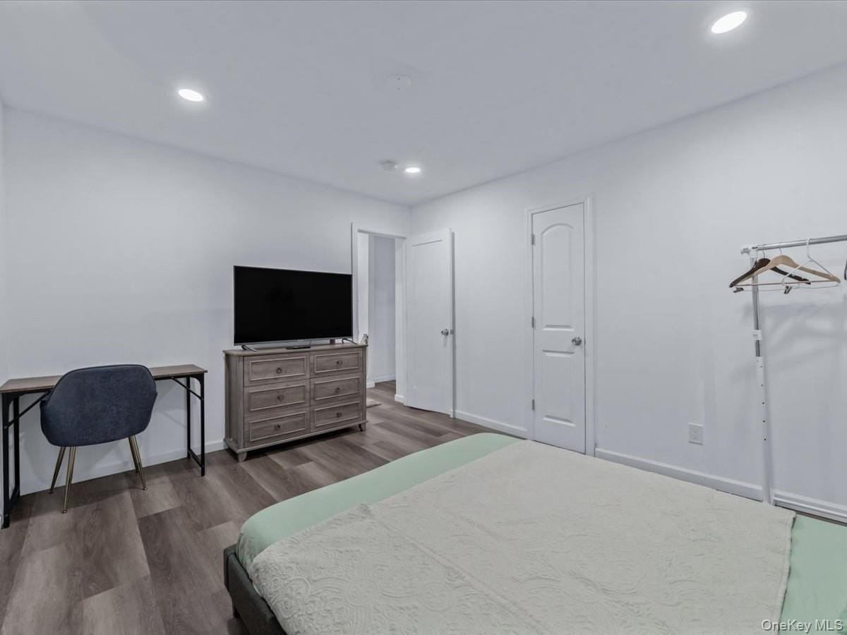 21 James L L Burrell Ave - Photo 6 of 25