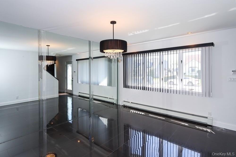 223 Chestnut Ave - Photo 4 of 24