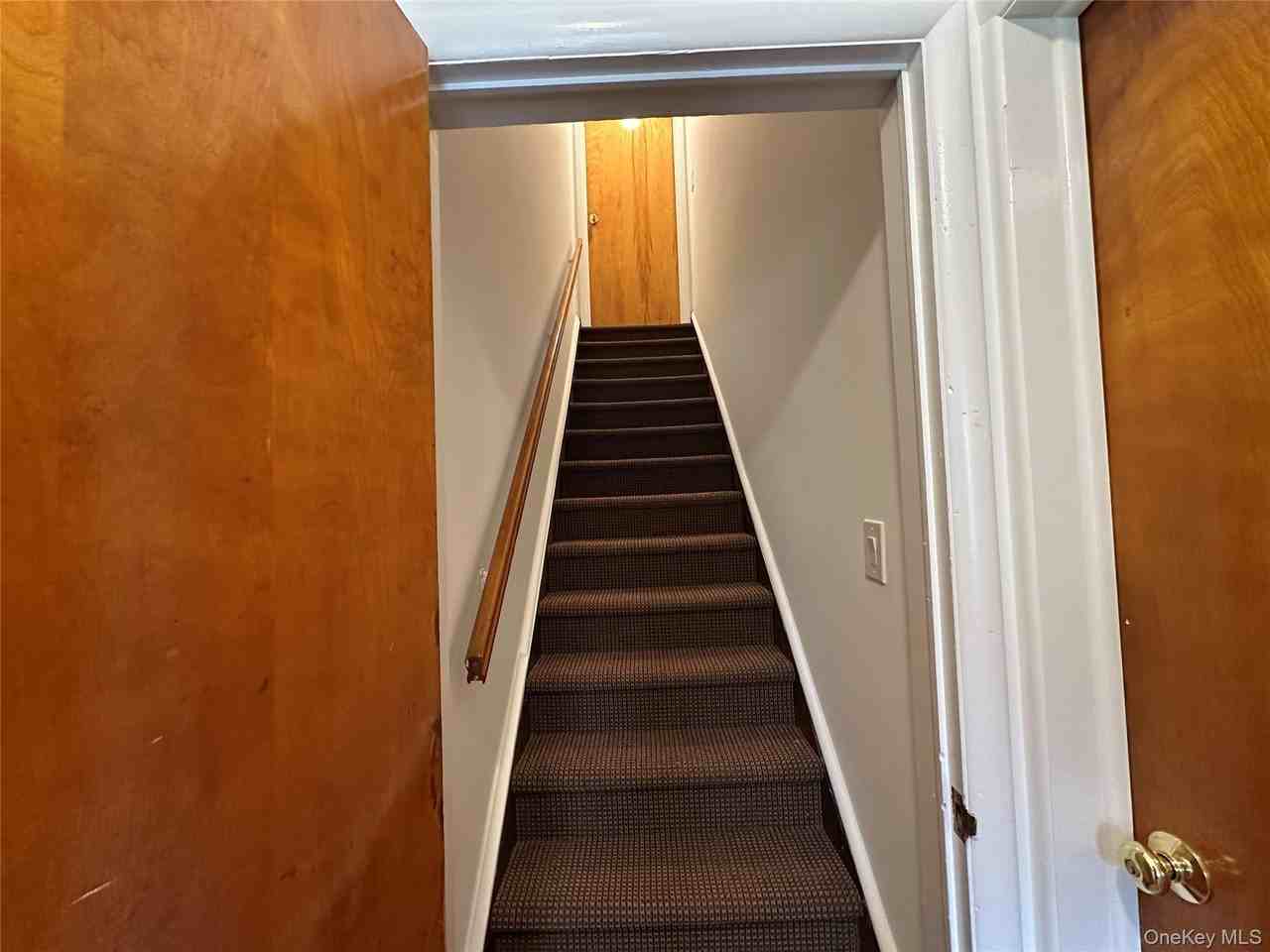 12 Smith St - Photo 2 of 12