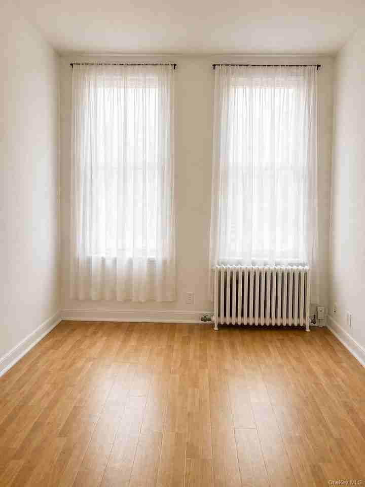 2026 Himrod St #1R - Photo 4 of 7