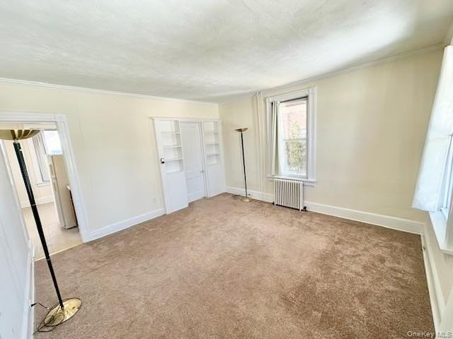 136 Maple Ave - Photo 2 of 5