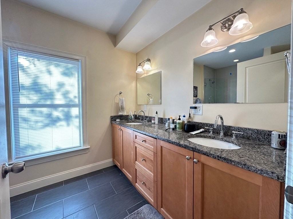 50 Carleton St #50 - Photo 6 of 13