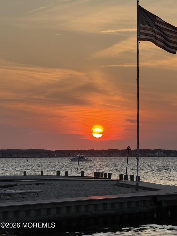 36 Harborside Dr E - Photo 6 of 7