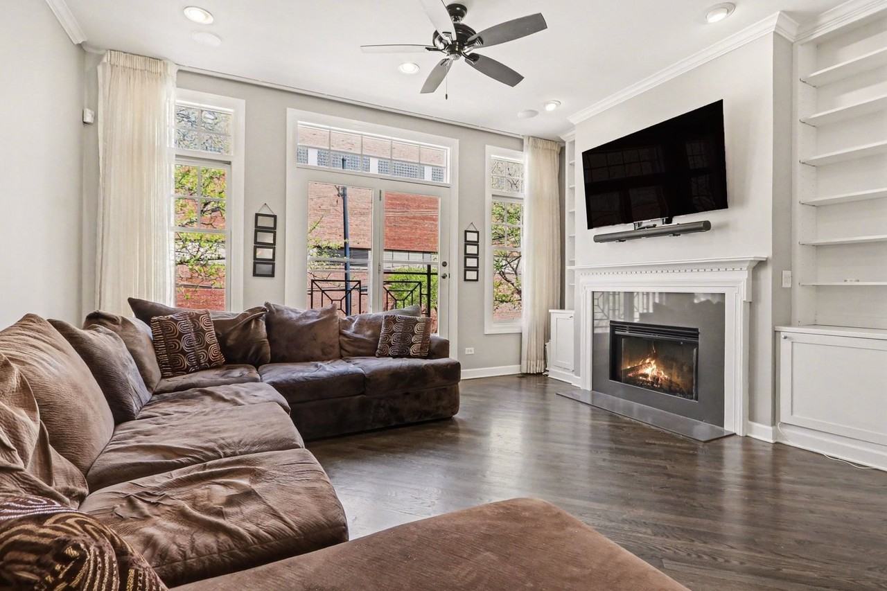 331 E Cullerton St - Photo 6 of 28