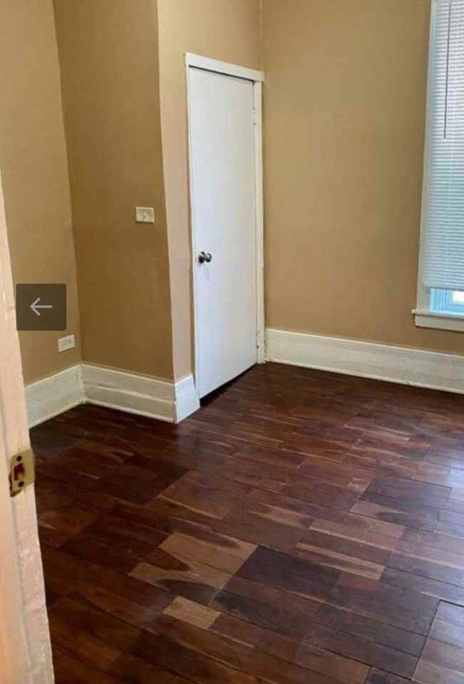 5918 S Calumet Ave #1 - Photo 6 of 12