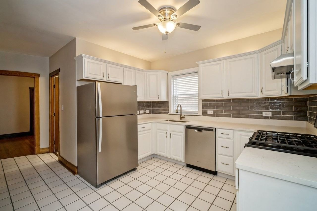 5719 N Meade Ave #1 - Photo 6 of 11