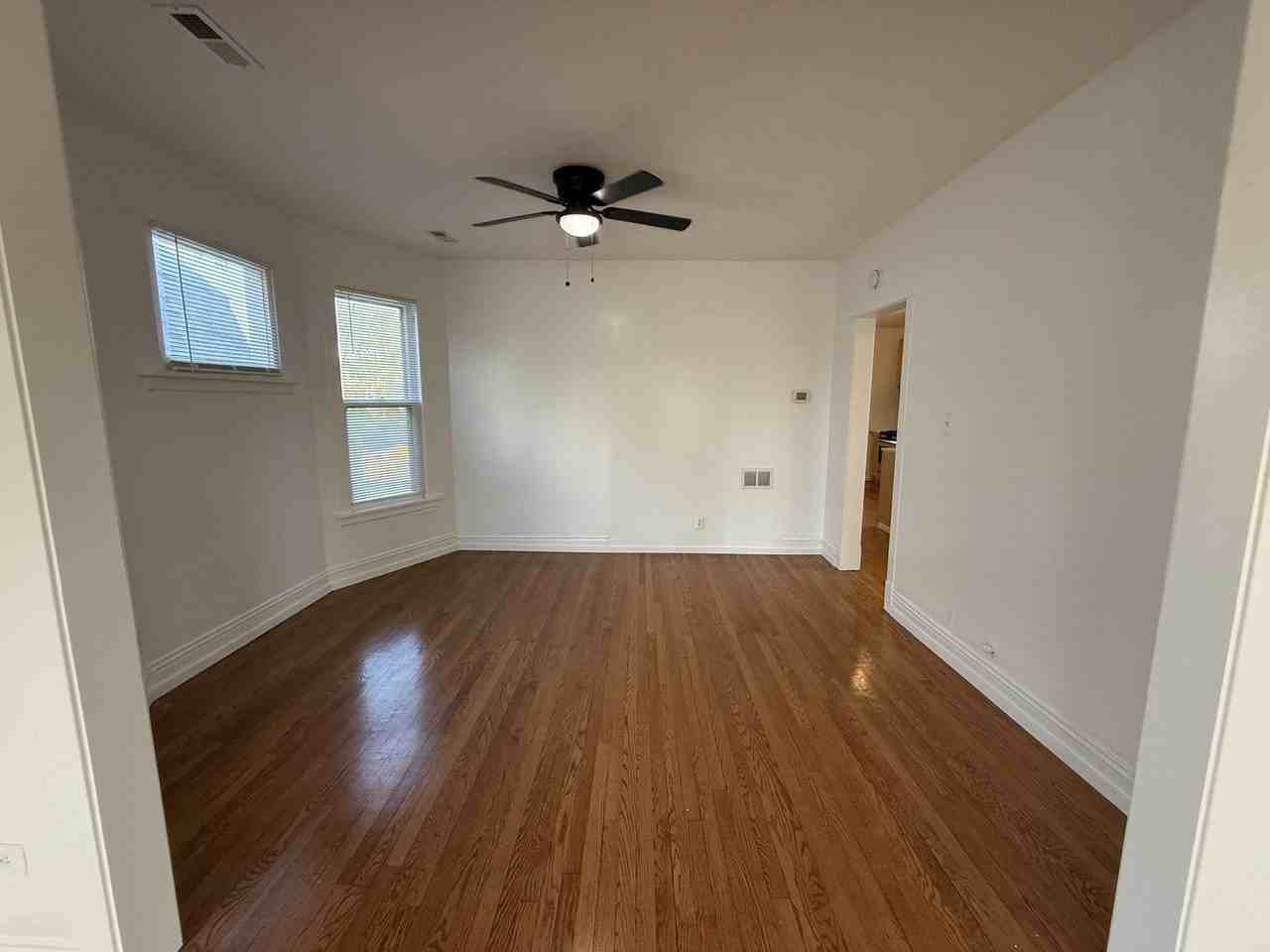 4129 W School St #2 - Photo 7 of 21