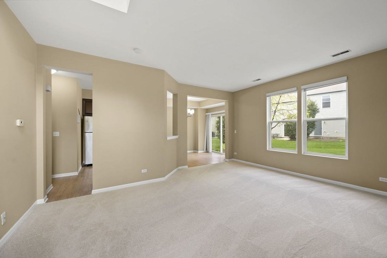 3158 Ollerton Ave #3158 - Photo 4 of 16