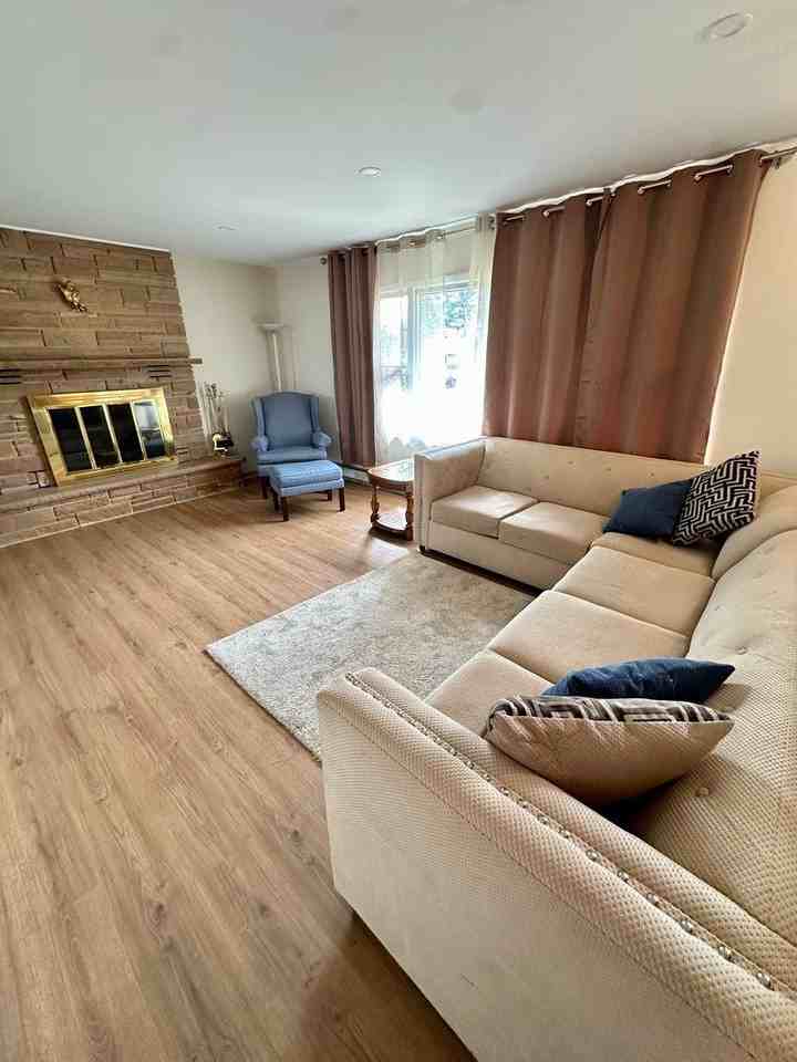 3210 Vista Ter - Photo 4 of 11