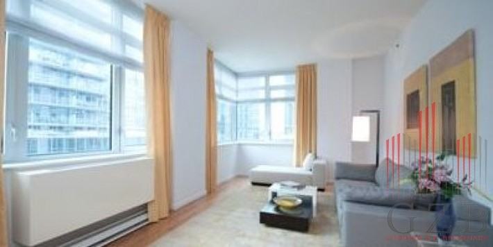 W 60th St #4E