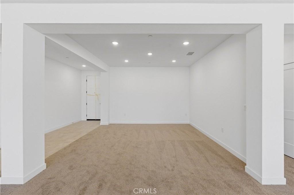 11647 Saddleback Dr - Photo 6 of 50