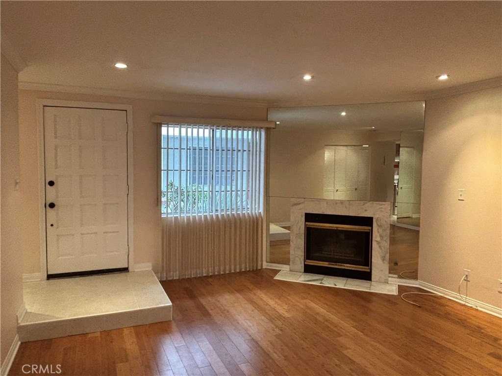 618 N Howard St #126 - Photo 4 of 15