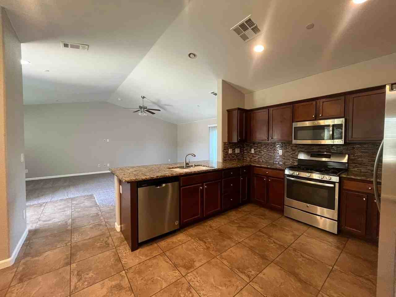 2578 Bell Port Ave - Photo 3 of 17