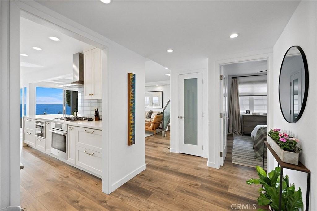 2609 Victoria Dr - Photo 4 of 27