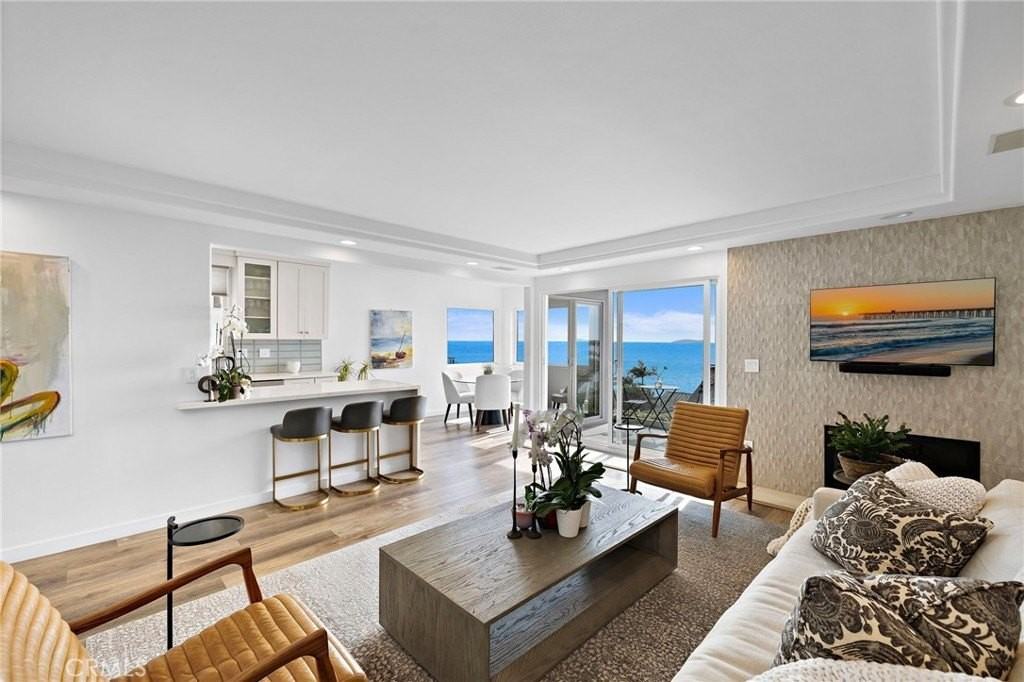 2609 Victoria Dr - Photo 6 of 27